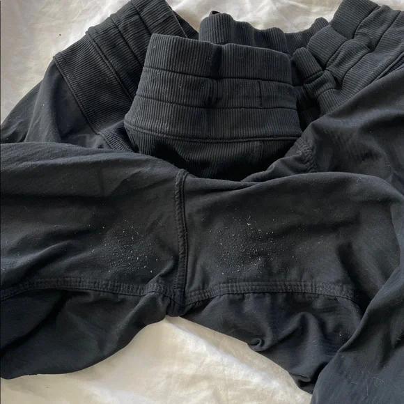 Lululemon studio capris - Picture 9 of 9